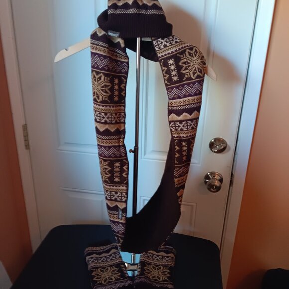 The Original Muk Luks Reversable Accessories Brown and Tan NIB - Picture 2 of 7